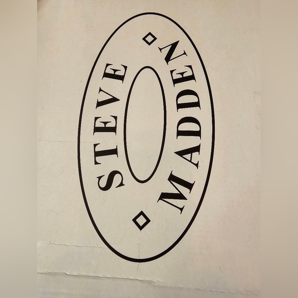 FASHIONABLE WOMAN STEVE MADDEN GRAY HIDDEN PLATFORM  ANKLE BOOTIES SIZE 11 - Picture 9 of 10